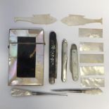 VICTORIAN MOP CALLING CARD CASE,MOP BACKED POCKET KNIVES WITH SILVER BLADES,