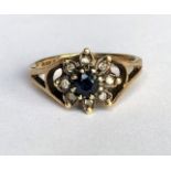 9CT GOLD SAPPHIRE AND DIAMOND CLUSTER RING 3G APPROX SIZE M