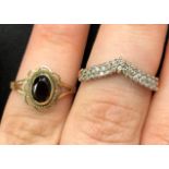 9CT GOLD HERRINGBONE RING SIZE N 2.4G AND A 9CT GOLD STONE SET RING 1.