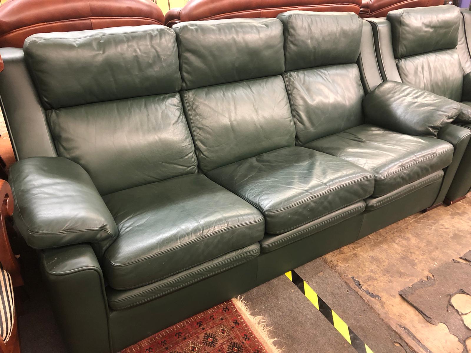 BOTTLE GREEN LEATHER THREE PIECE SUITE