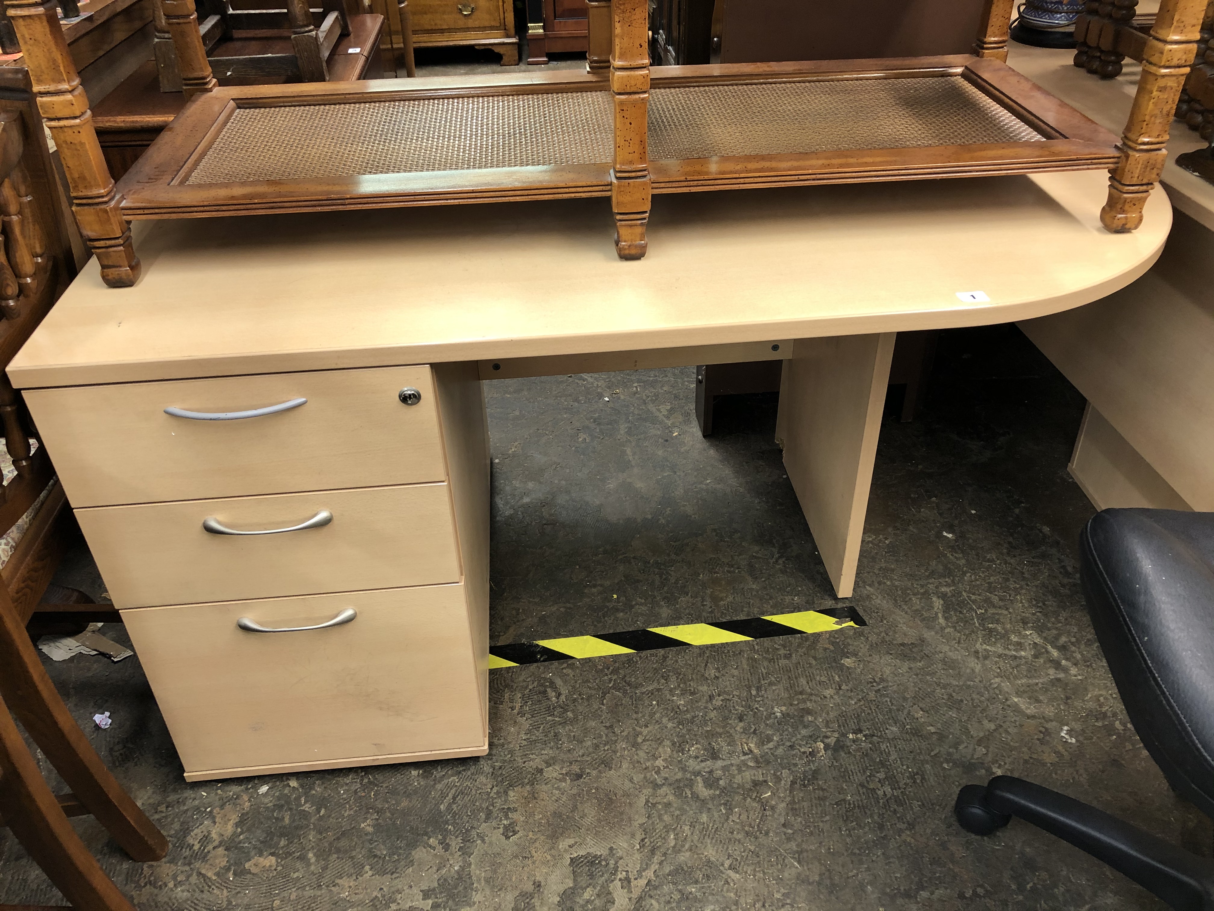 BEECH SINGLE PEDESTAL CURVED END DESK