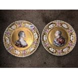 PAIR OF CAPO DI MONTE BAS RELIEF CABINET PLATES LOUIS XVI AND MARIE ANTOINETTE