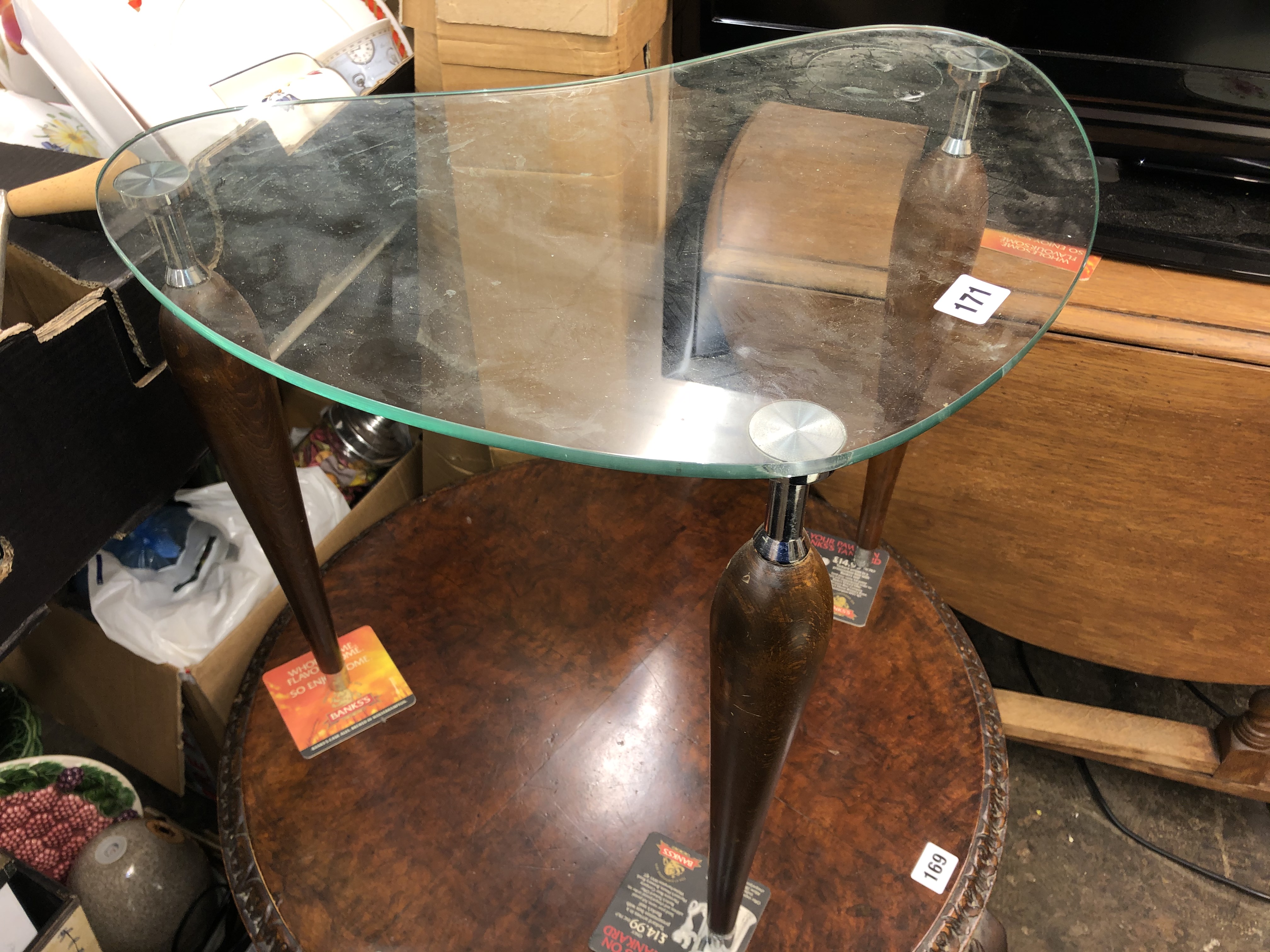 GLASS TOPPED KIDNEY SHAPED OCCASIONAL TABLE
