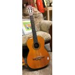 M SUZUKI ACOUSTIC GUITAR