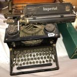 VINTAGE IMPERIAL BLACK ENAMEL TYPEWRITER