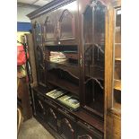 DARK MAHOGANY GLAZED LOUNGE UNIT