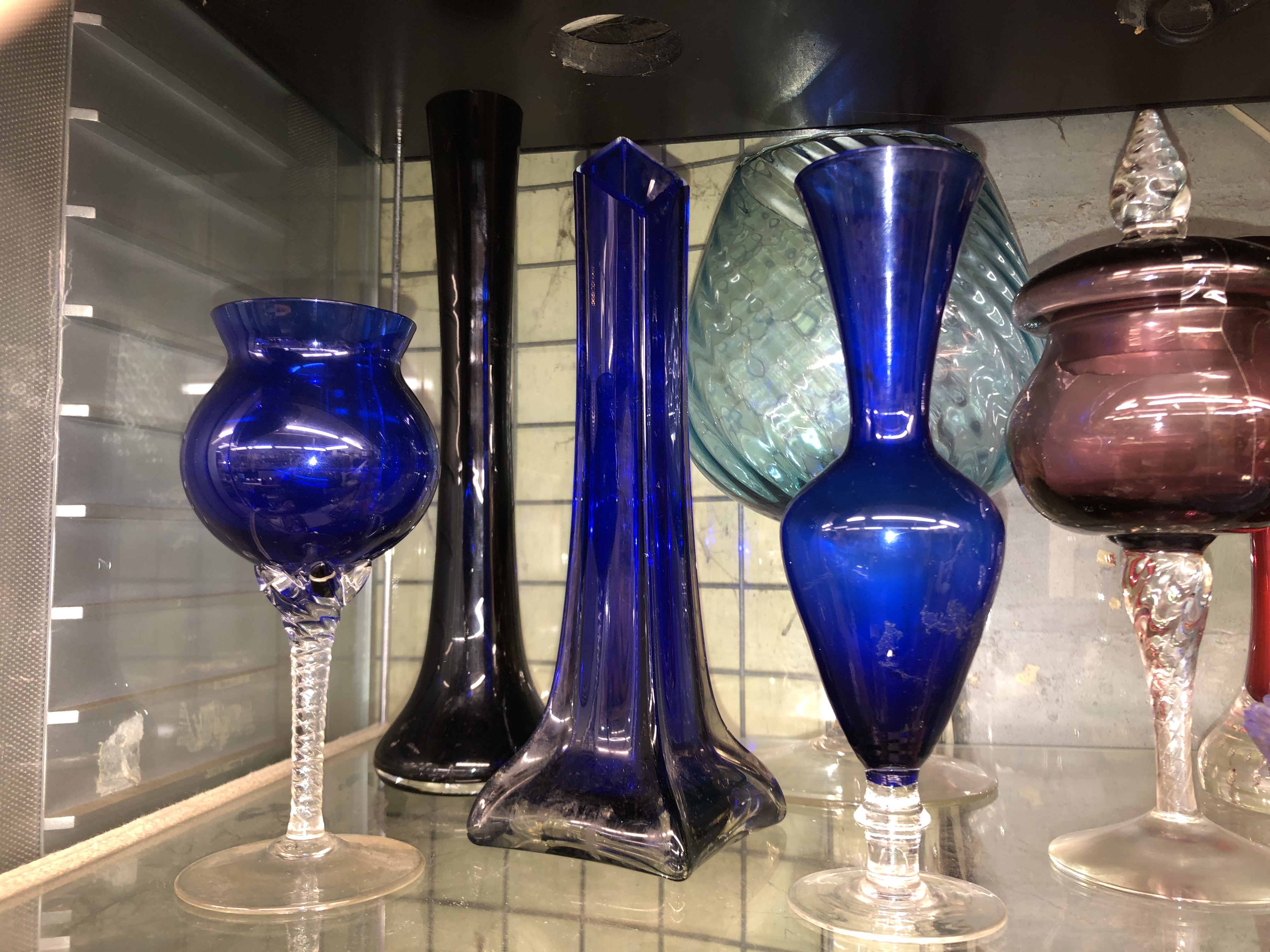 SHELF OF BRISTOL BLUE, GREEN AND RUBY SPILL VASES, BRANDY TYPE BOWLS, - Image 4 of 6