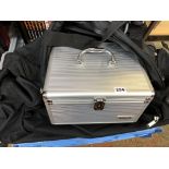 BRAVO 300 CD STORAGE CASE AND NYLON HOLDALL