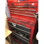 RED MAC TOOLS MECHANICS MOBILE CABINET CONTAINING ASSORTED TOOLS, RING SPANNERS, WRENCHES,