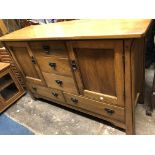 OAK ARTS AND CRAFTS STYLE SIDEBOARD