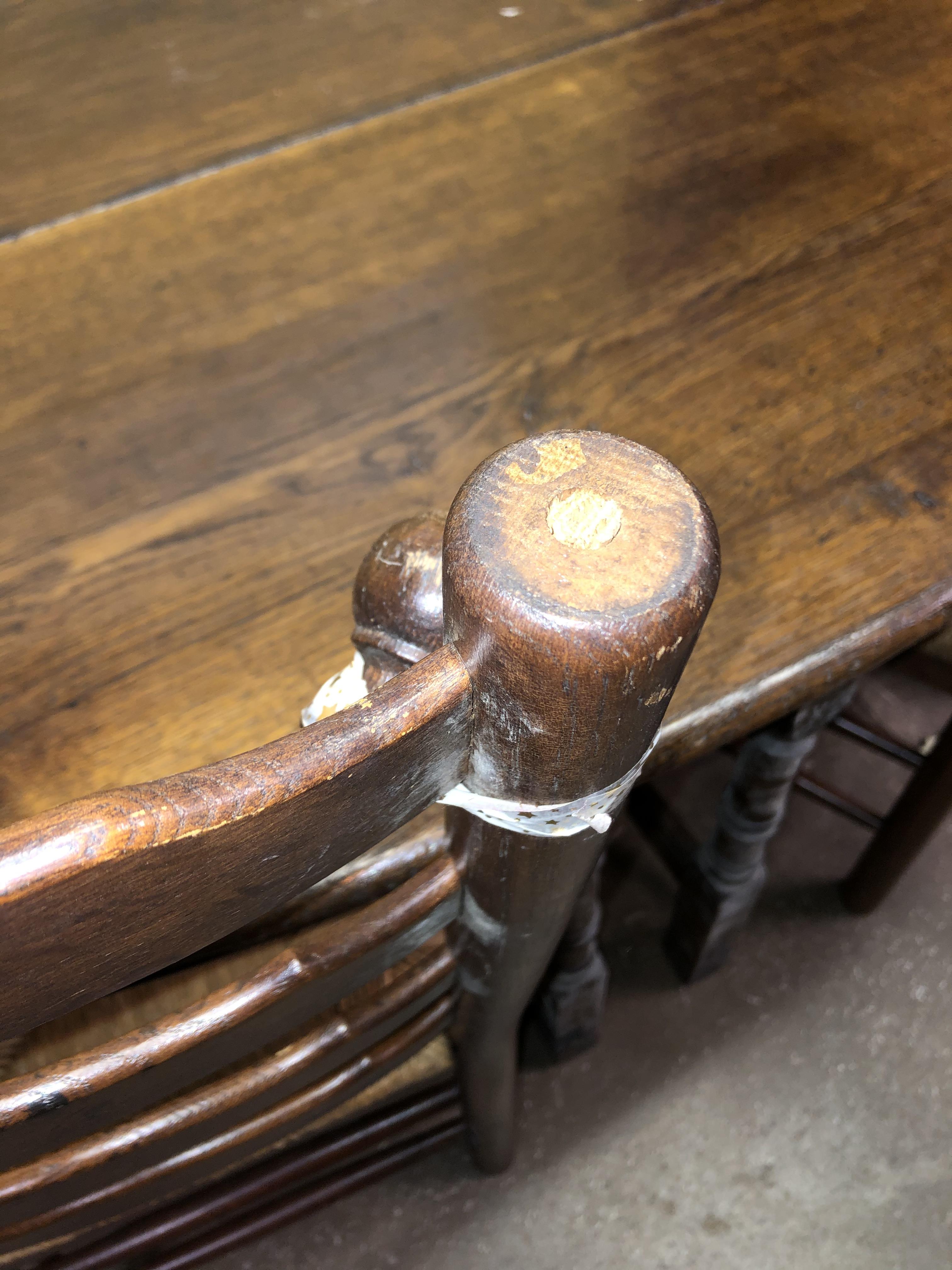 GOOD QUALITY 18TH CENTURY STYLE OAK GATELEG WAKE TABLE WITH EIGHT LANCASHIRE STYLE LADDER BACK - Image 11 of 11