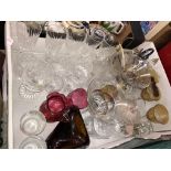 CARTON CONTAINING A FOUR BOTTLE CRUET SET, EDINBURGH AND OTHER CRYSTAL GLASSES,