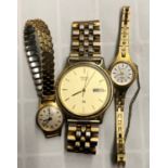 BAG CONTAINING GENTLEMAN'S SEIKO QUARTZ WRIST WATCH,