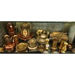 SHELF OF VARIOUS COPPER AND DECORATIVE BRASSWARES