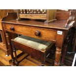 VICTORIAN MAHOGANY GALLERY BACK WASH STAND ON RING TURNED LEGS
