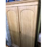 VICTORIAN DOUBLE DOOR WARDROBE WITH FITTED DRAWERS AND TRAYS