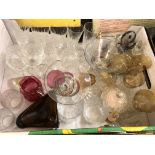 CARTON CONTAINING A FOUR BOTTLE CRUET SET, EDINBURGH AND OTHER CRYSTAL GLASSES,