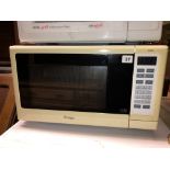 PRESTIGE MICROWAVE OVEN