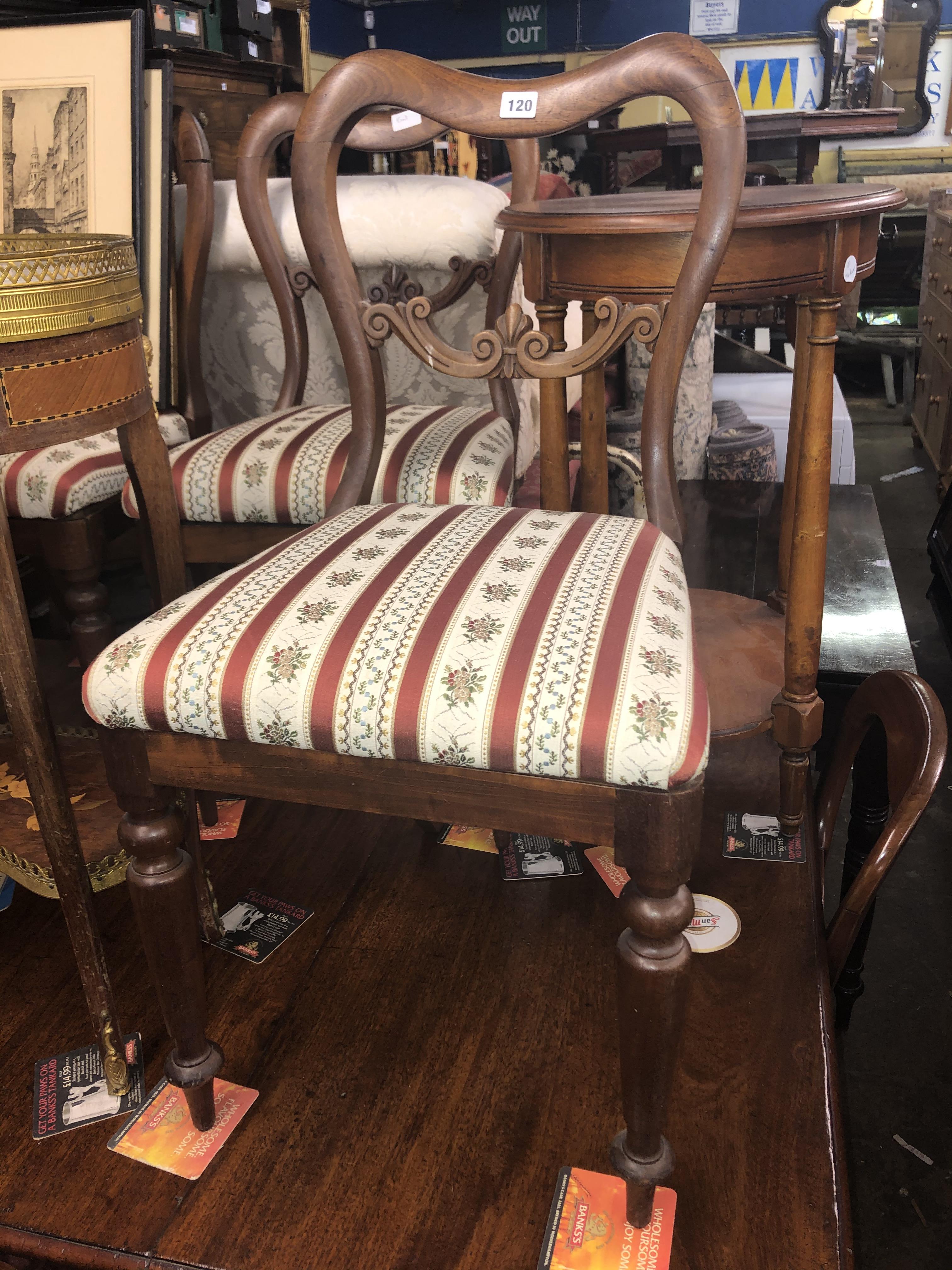 SET OF FOUR VICTORIAN KIDNEY BACKED MAHOGANY DINING CHAIRS WITH CANDY STRIPED UPHOLSTERED DROP IN - Bild 2 aus 2