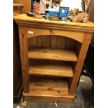 PINE DWARF BOOKCASE