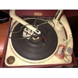 VINTAGE PORTABLE PLUSAGRAM RECORD PLAYER