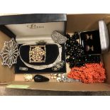 SMALL BOX CONTAINING CORAL TYPE NECKLACE, MARCASITE AND PASTE BUCKLES AND BROOCHES,