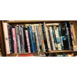 SHELF OF MAINLY HARDBACK BOOKS RELATING TO CLASSIC CARS, AMERICAN CLASSICS,