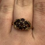 9CT GOLD GARNET CLUSTER DRESS RING SIZE O/P 3.