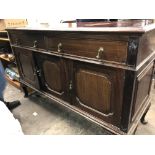 EDWARDIAN MAHOGANY SIDEBOARD ON CABRIOLE LEGS (HEIGHT= 95CM, DEPTH= 57CM,