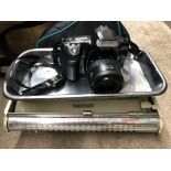 MINOLTA DYNAX 300 SI CAMERA IN CARRY CASE AND VINTAGE SCALES