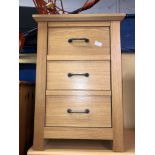 CONTEMPORARY OAK THREE DRAWER CHEST