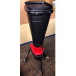 MTD 220E GARDEN SHREDDER