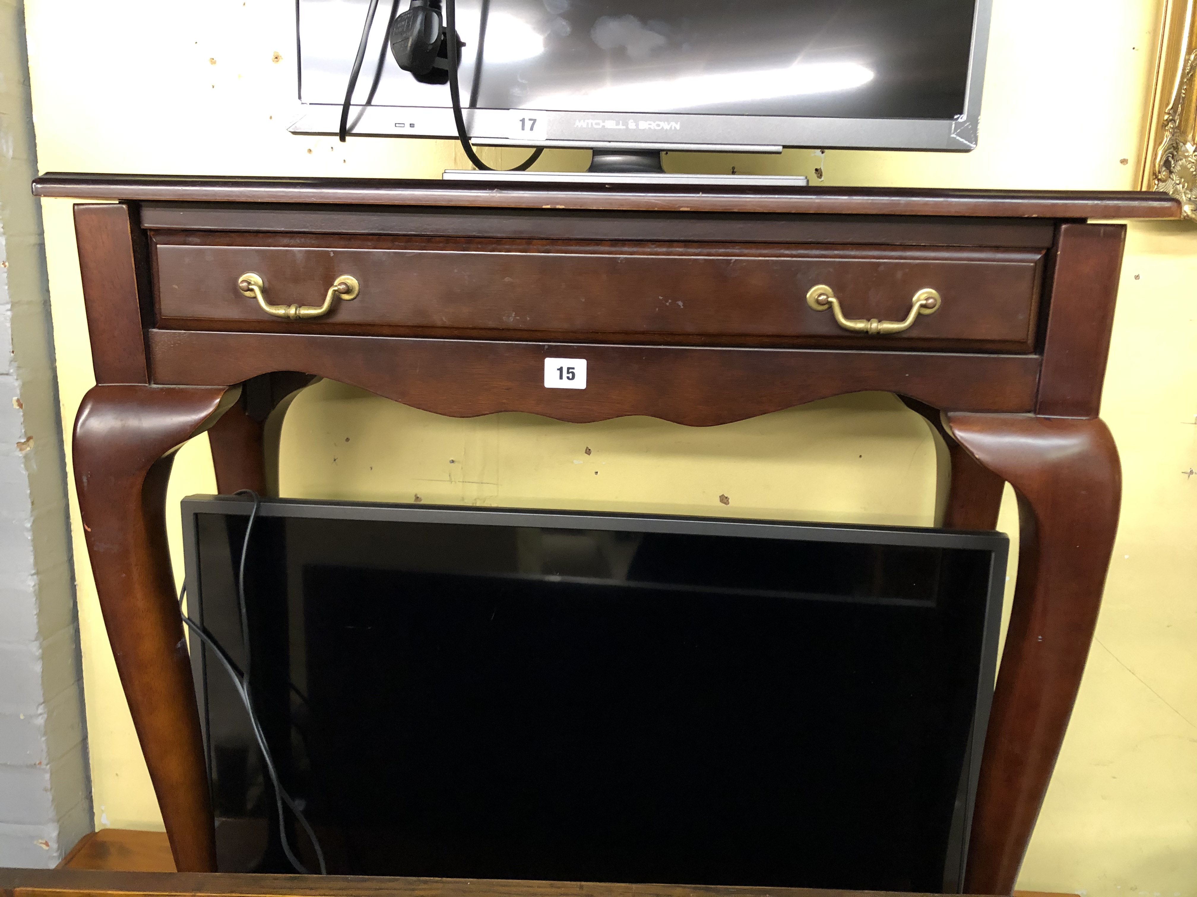 MAHOGANY NARROW SIDE TABLE WITH SINGLE DRAWER ON CABRIOLE LEGS