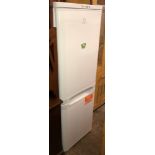 INDESIT A+CLASS* FRIDGE FREEZER