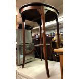EDWARDIAN MAHOGANY LINE INLAID OVAL OCCASIONAL TABLE WITH UNDERTIER