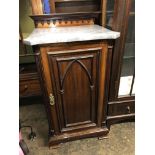 MAPLE & CO EDWARDIAN MAHOGANY CHIPPENDALE REVIVAL GALLERY BACKED CANTED EDGE MARBLE POT CUPBOARD