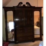 MAPLE & CO EDWARDIAN MAHOGANY CHIPPENDALE REVIVAL GENTLEMAN'S BREAKFRONT WARDROBE WITH FRET CARVED