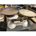 ENAMEL KITCHEN SCALES AND TWO SETS OF WEIGHTS
