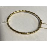 9CT GOLD ROPE TWIST BANGLE WITH SAFETY CHAIN 3.