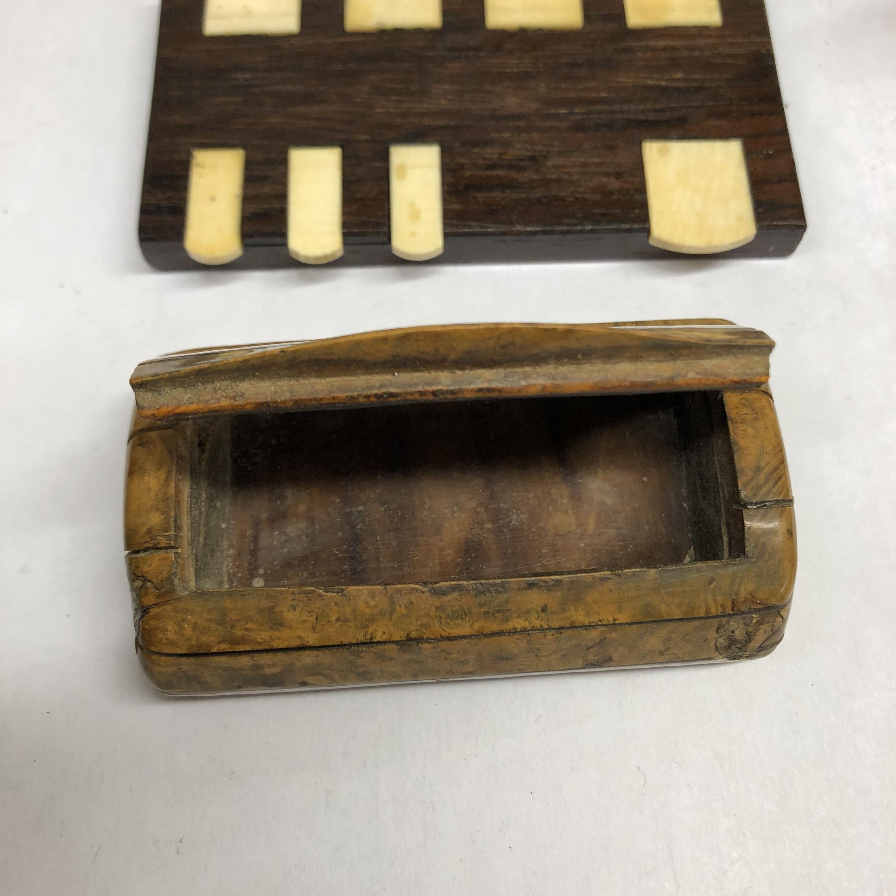 WOODEN SNUFF BOX AND HARDWOOD AND BONE MARKER BOARD - Image 3 of 5