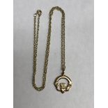 9CT GOLD CLADDAGH PENDANT ON 9K DOUBLE LINK TRACE CHAIN 3.