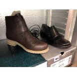 PAIR OF GABOR BLACK LEATHER LADIES HERTHA SHOES SIZE 7 AND PAIR OF EMU LEATHER ANKLE BOOTS SIZE 6-7