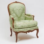 French Provincial Carved Walnut Bergere, 19th/early 20th century, height 39 in — 99.1 cm