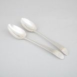 Pair of George III Irish Silver Table Spoons, John Pittar, Dublin, 1789, length 9.8 in — 25 cm (2 Pi