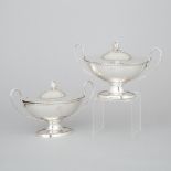 Pair of George III Silver Oval Sauce Tureens and Covers, Henry Greenway, London, 1782, width 9.1 in