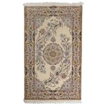 Modern Nain Rug, Persian, 8 ft 3 ins x 5 ft — 2.5 m x 1.5 m