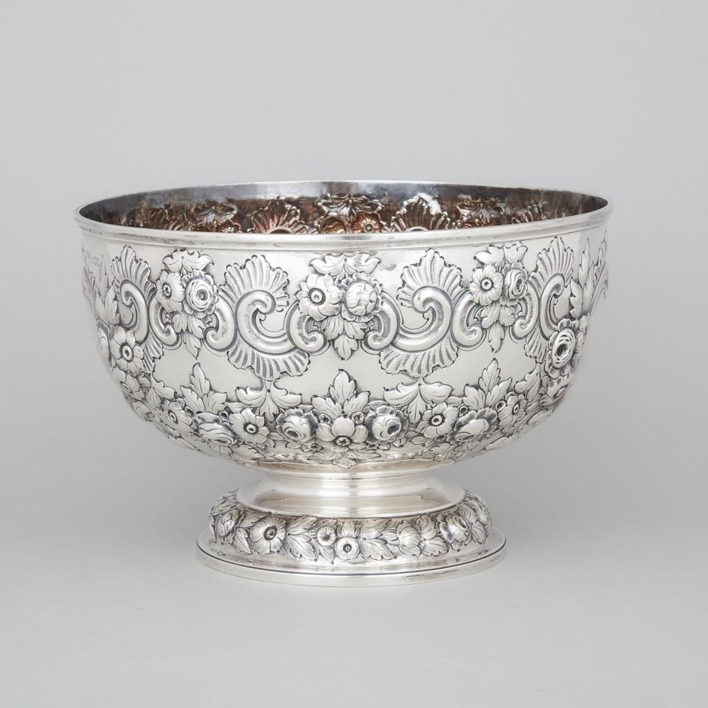 Late Victorian Silver Footed Bowl, Rowlands & Frazer, London, 1898, height 7.1 in — 18 cm, diameter - Image 2 of 2
