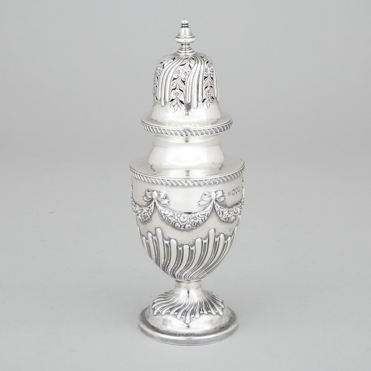 Late Victorian Silver Sugar Caster, Vale Brothers & Sermon, London, 1900, height 8.8 in — 22.4 cm