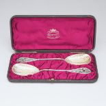 Pair of Victorian Scottish Silver Parcel-Gilt Berry Spoons, William Marshall, Edinburgh, 1884, lengt