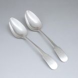 Pair of American Silver Fiddle Pattern Table Spoons, Robert Wilson, Philadelphia, Pa., early 19th ce